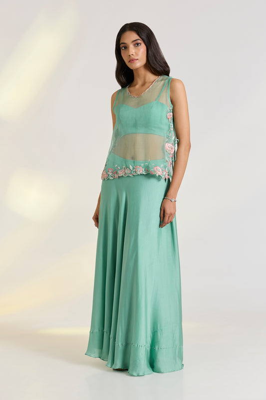 Aeris Lehenga Set