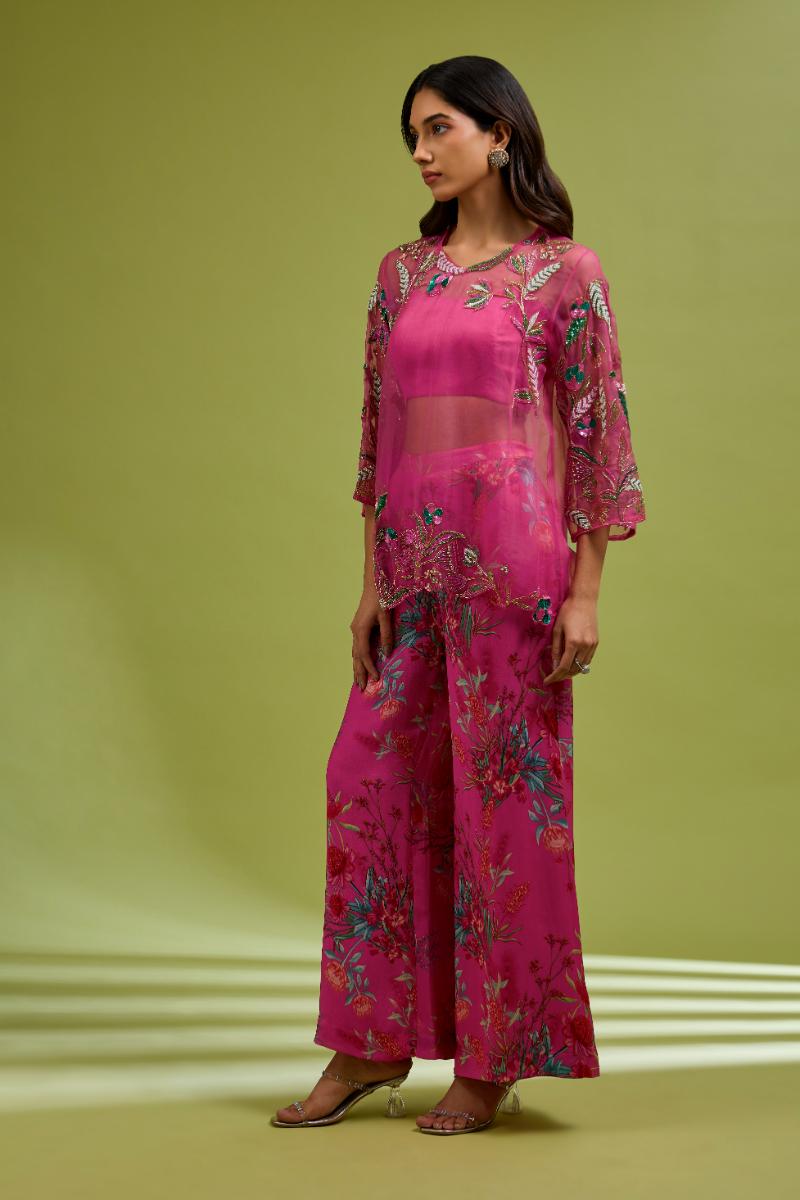 Fuchsia embroidered Set