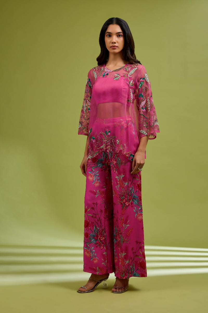 Fuchsia embroidered Set