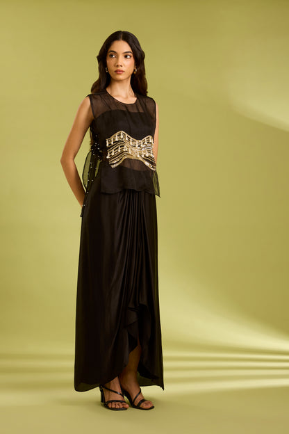 Black Embroidered Drape Set