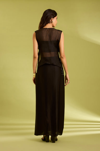 Black Embroidered Drape Set